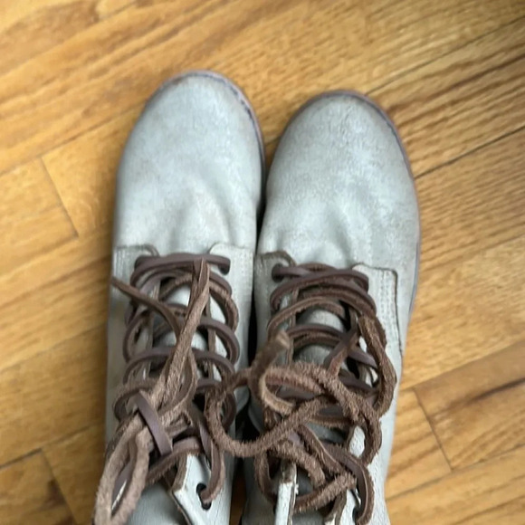 FreeBird sz 7 Manchester boot cream taupe distressed great pre owned condition - Picture 4 of 8